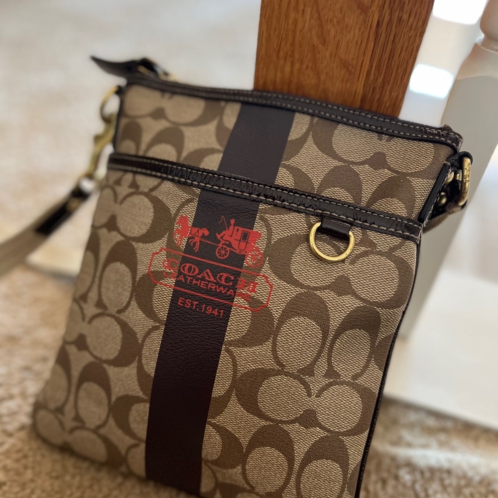 Authentic COACH Crossbody
